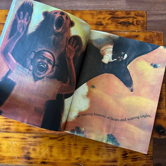 Vintage 2000 Scholastic All The Colors Of The Earth Paperback Book - Picture 3 of 7